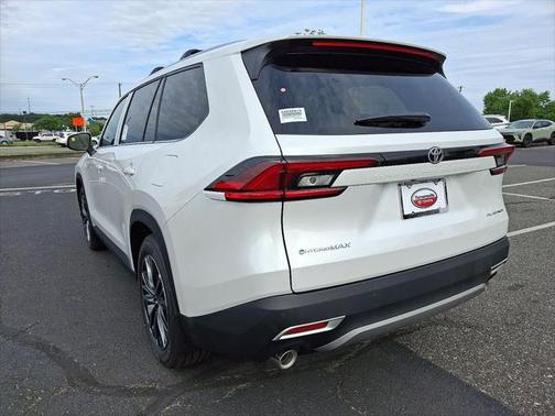 2025 Toyota Grand Highlander Hybrid Limited MAX