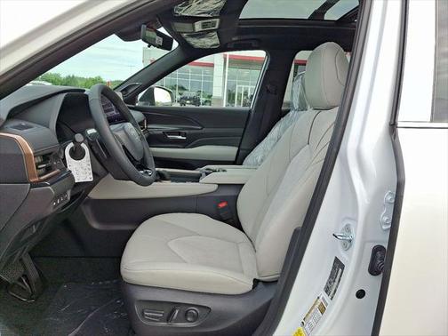 2025 Toyota Grand Highlander Hybrid Limited MAX