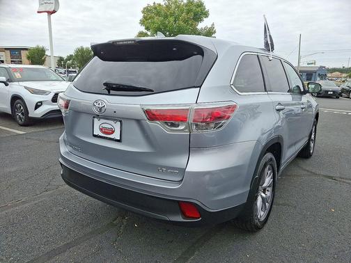 2015 Toyota Highlander LE Plus