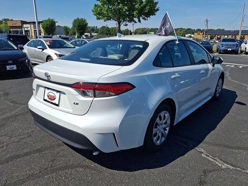 Wind Chill Pearl 2026 Toyota Corolla LE