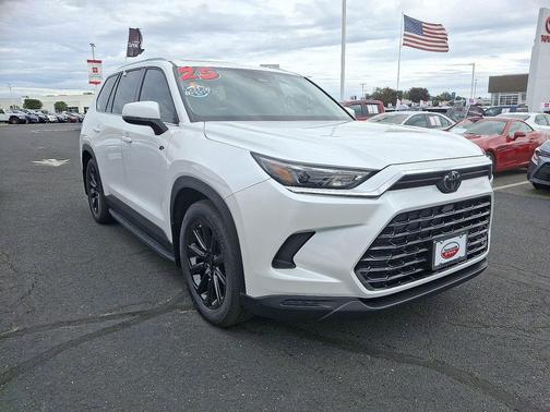 2025 Toyota Grand Highlander XLE