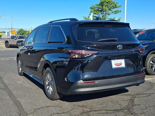 Midnight Black 2026 Toyota Sienna XLE