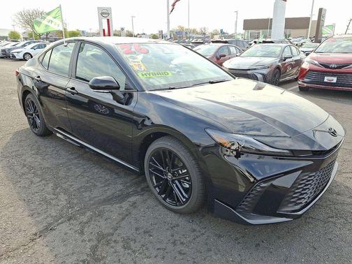 Midnight Black Metallic 2026 Toyota Camry SE