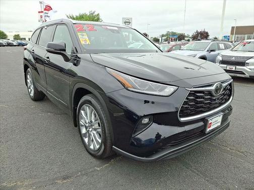 2022 Toyota Highlander Limited