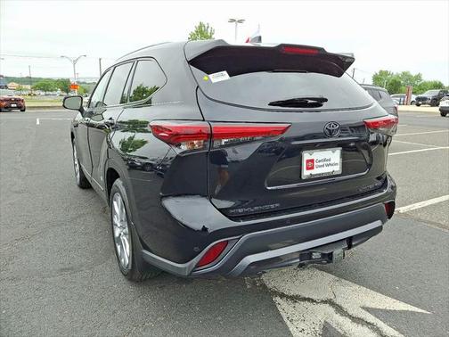 2022 Toyota Highlander Limited