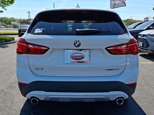 Alpine White 2021 BMW X1 xDrive28i