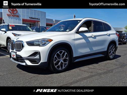 Alpine White 2021 BMW X1 xDrive28i