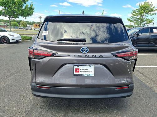 Predawn Gray Mica 2021 Toyota Sienna XLE 7 Passenger