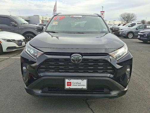 2019 Toyota RAV4 XLE