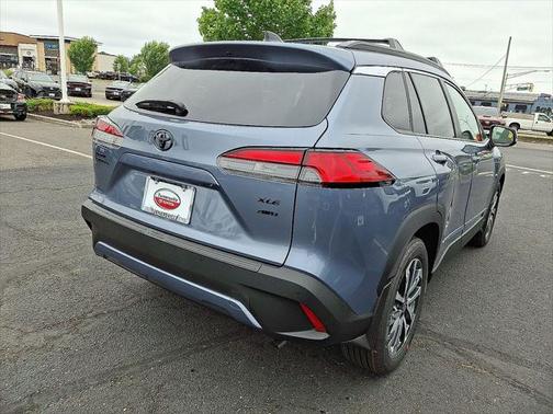 2025 Toyota Corolla Cross XLE
