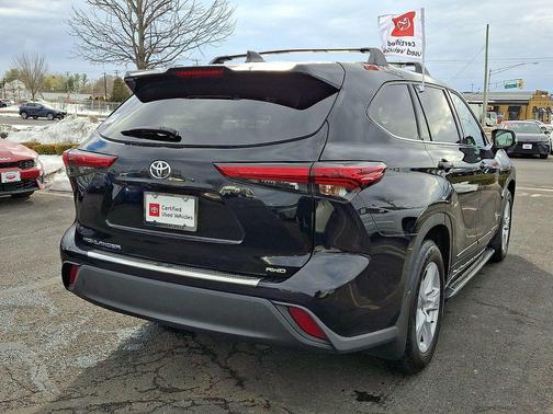 2020 Toyota Highlander L