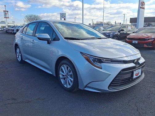 Classic Silver Metallic 2026 Toyota Corolla LE