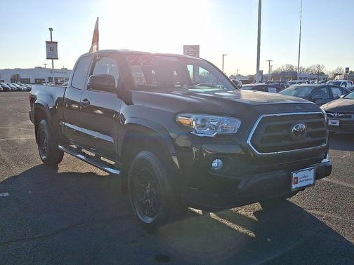 2022 Toyota Tacoma SR5