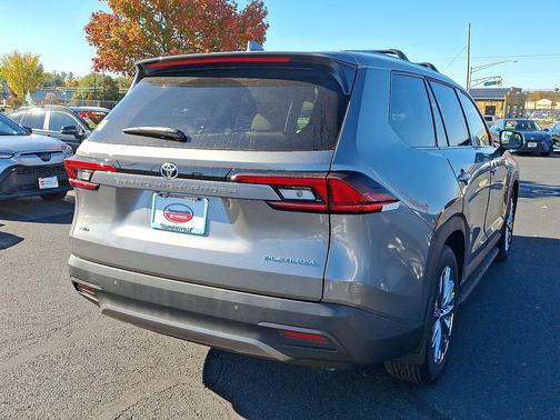 2026 Toyota Grand Highlander Platinum