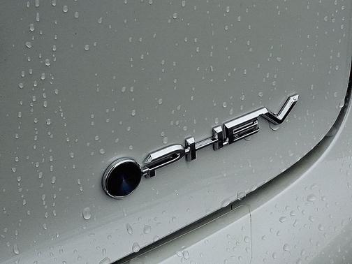 Wind Chill Pearl 2026 Toyota Prius Plug-In Hybrid SE