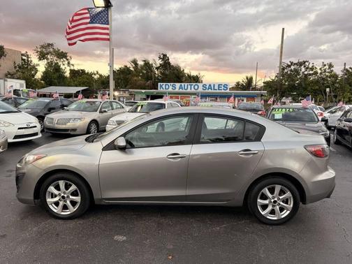2010 Mazda Mazda3 i Touring