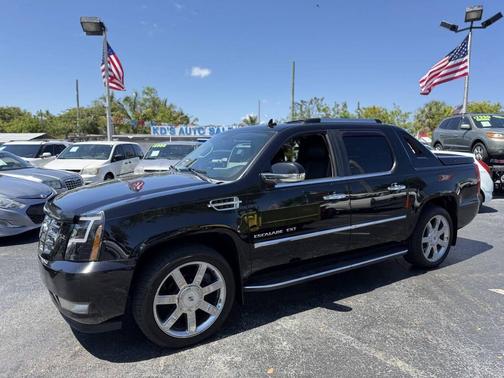 Black 2013 Cadillac Escalade EXT Luxury
