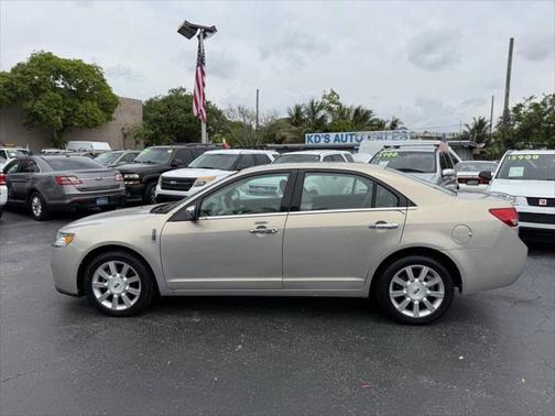 2010 Lincoln MKZ Base