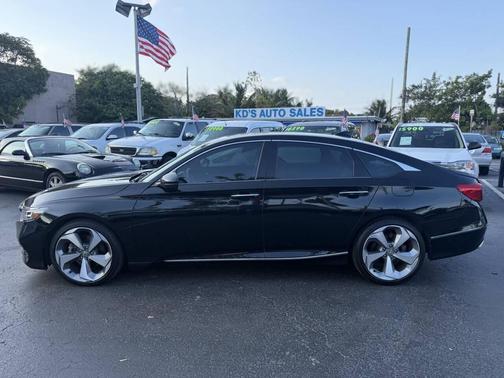 2018 Honda Accord Touring 4dr Sedan (1.5T I4)
