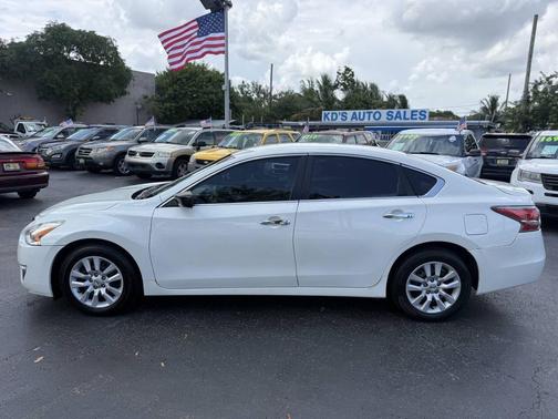2014 Nissan Altima 2.5 S