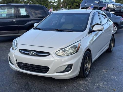 2015 Hyundai Accent GLS
