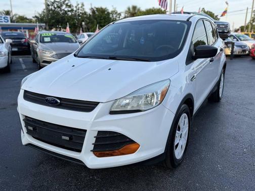 2014 Ford Escape S