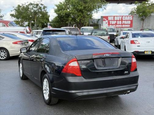 2012 Ford Fusion SE