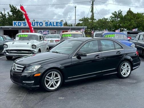 2013 Mercedes-Benz C-Class C 250 Luxury 4dr Sedan