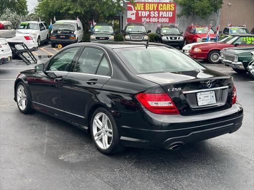 2013 Mercedes-Benz C-Class C 250 Luxury 4dr Sedan