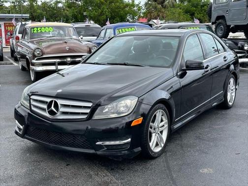 2013 Mercedes-Benz C-Class C 250 Luxury 4dr Sedan