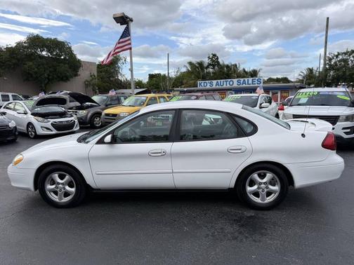 2003 Ford Taurus SES 4dr Sedan
