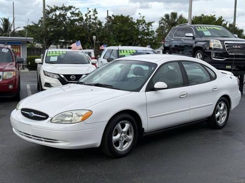 2003 Ford Taurus SES 4dr Sedan