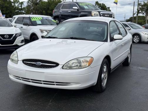 2003 Ford Taurus SES 4dr Sedan
