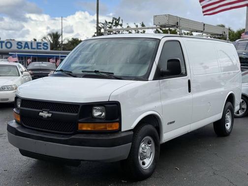 2006 Chevrolet Express 2500 Base