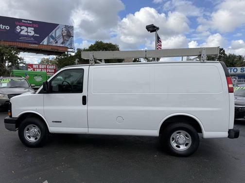 2006 Chevrolet Express 2500 Base
