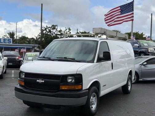 2006 Chevrolet Express 2500 Base
