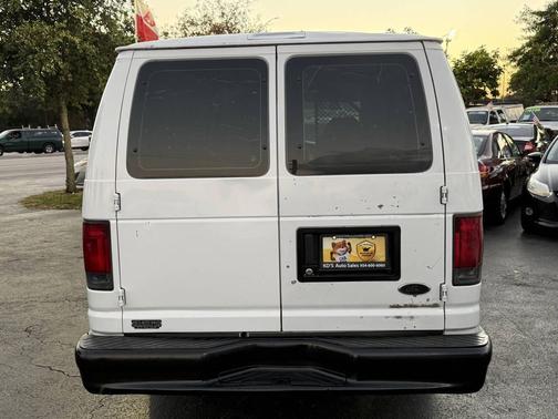 2005 Ford E250 Cargo