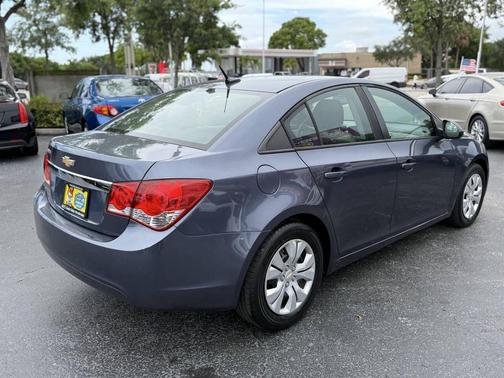 2013 Chevrolet Cruze LS
