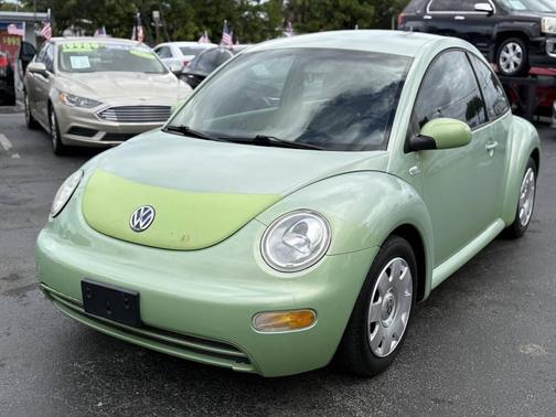 2002 Volkswagen New Beetle GL