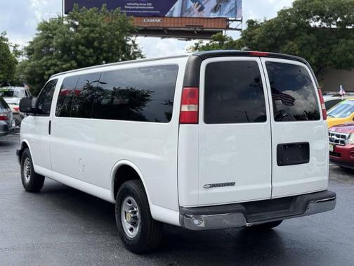 2012 Chevrolet Express 3500 LT