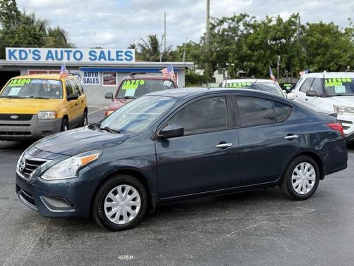 2017 Nissan Versa 1.6 SV