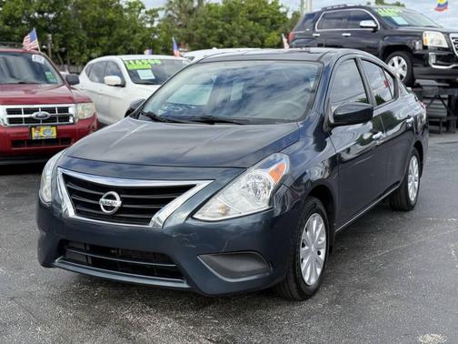 2017 Nissan Versa 1.6 SV