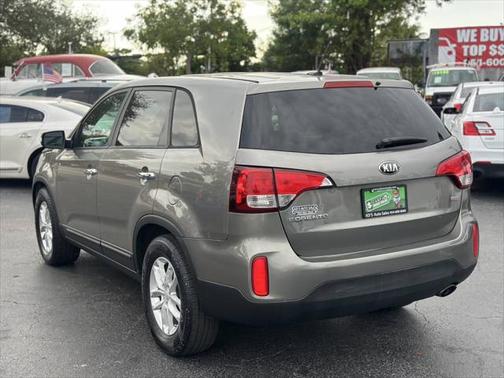 2015 Kia Sorento LX