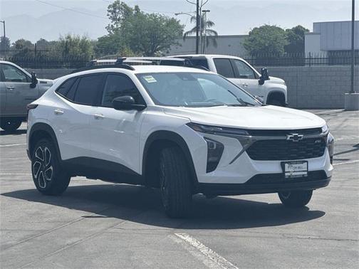 2025 Chevrolet Trax FWD 2RS
