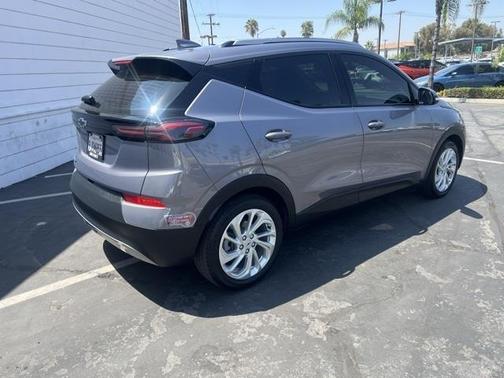 2023 Chevrolet Bolt EUV FWD LT