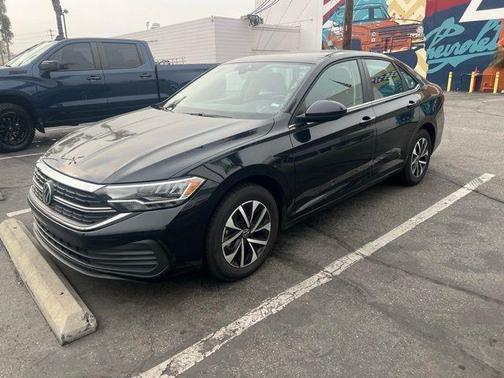 Platinum Gray Metallic 2024 Volkswagen Jetta 1.5T S