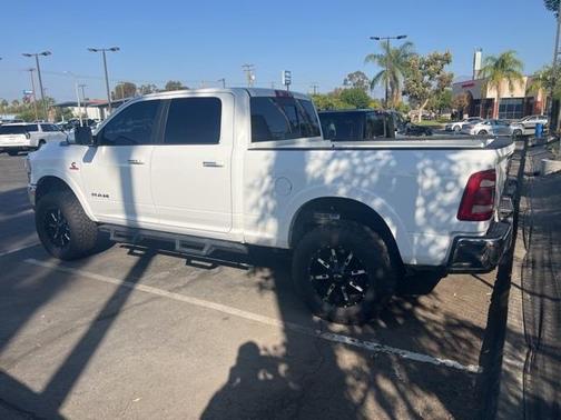 2019 RAM 2500 Laramie Crew Cab 4x4 6'4' Box