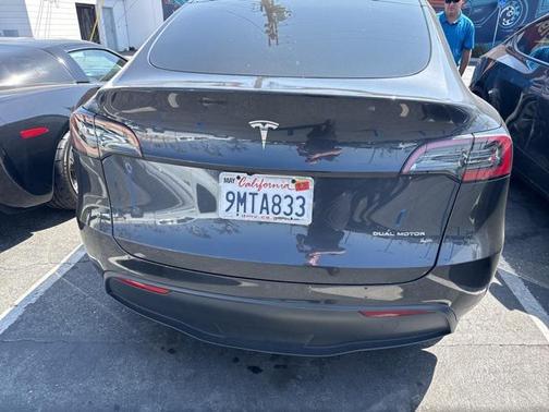 2024 Tesla Model Y Long Range Dual Motor All-Wheel Drive