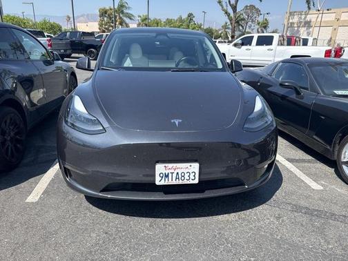 2024 Tesla Model Y Long Range Dual Motor All-Wheel Drive