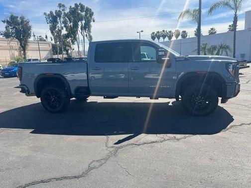 2024 GMC Sierra 2500 AT4